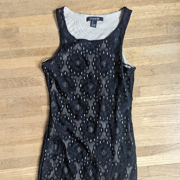 Back Forever XXI Dress - Picture 1 of 2